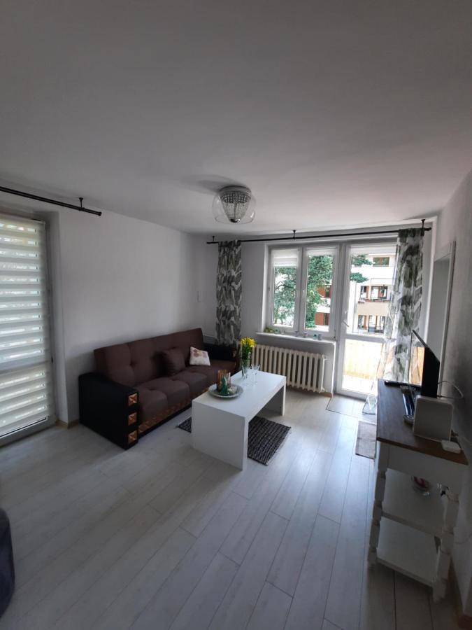 Appartement Apartament Zorzy Przy Instytucie Kardiologii Anin à Varsovie Extérieur photo
